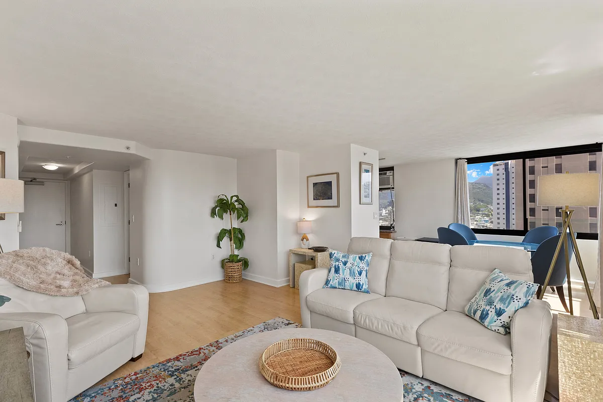 Building Photo - 343 Hobron Ln #3102