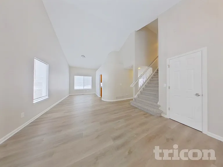 9516 Sherrelwood Ln — Photo 4