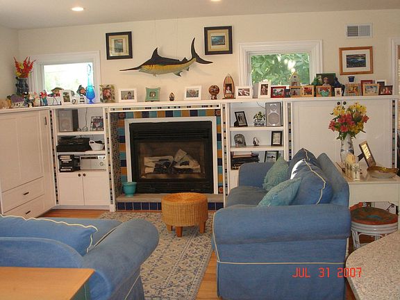 Living Room w/ Fireplace