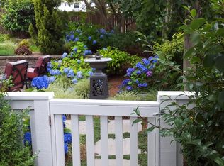 912 1st St, Kirkland, WA 98033