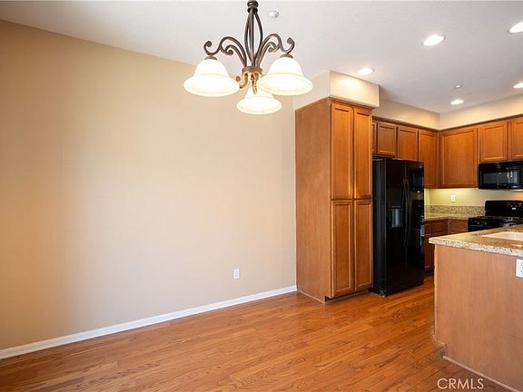 4th image of 24736 Ridgewalk St Unit 4