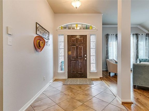 5th image of 4101 Greenwood Way