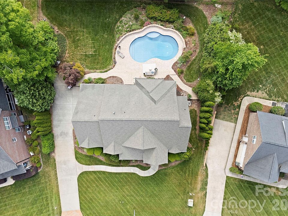 1st image of 5441 Grayson Ridge Ct