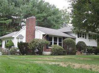 19 Spring Rd #19, Weston, MA 02493