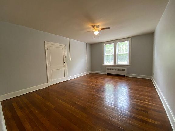 2nd image of 1320 Kenmore Ave #1324-A