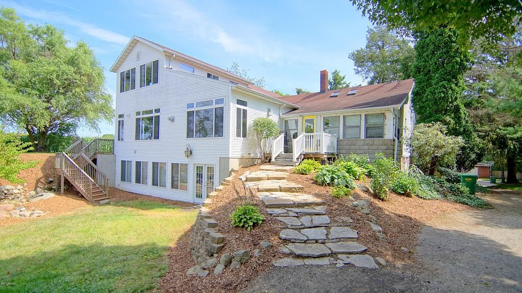 11684 Garr Rd, Berrien Springs, MI 49103 Zillow