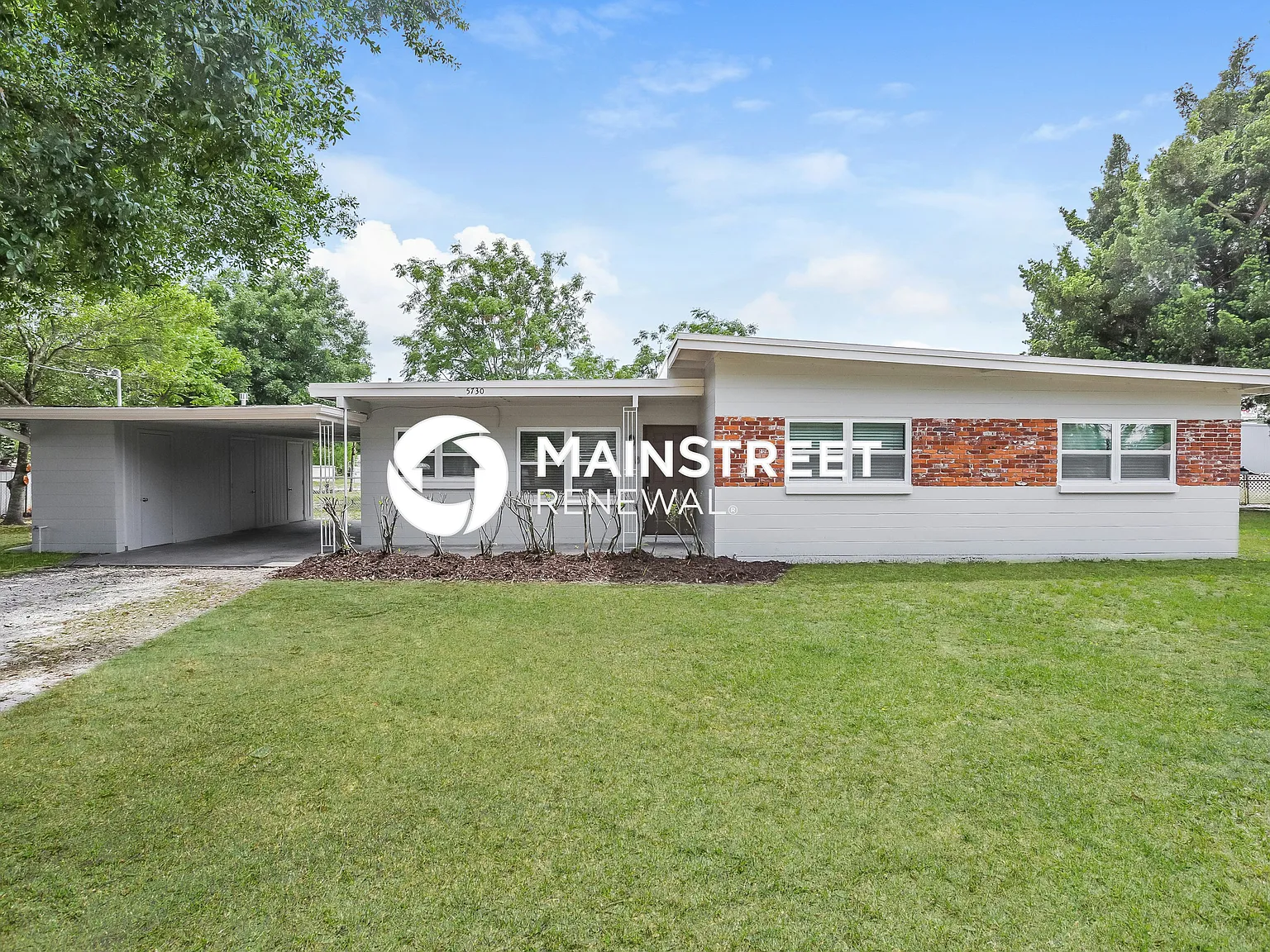 5730 Oleander Dr — Photo 1