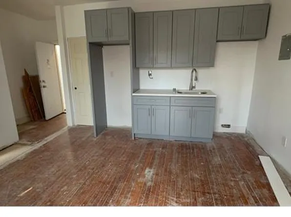 679 E 223rd St Floor 2, Bronx, NY 10466