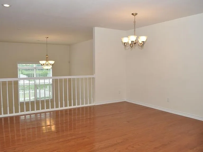 53 Fuller Cir — Photo 5