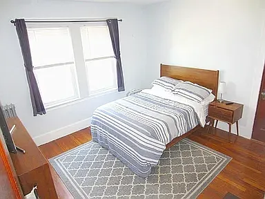 17 Frederick Ave #1 — Photo 3