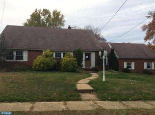 889 Rambler Ave, Runnemede, NJ 08078