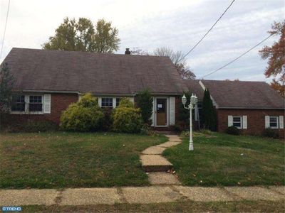 889 Rambler Ave, Runnemede, NJ, 08078