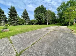 2005 W 51st St, Erie, PA