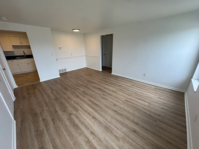 1660 N 4th St #3A — Photo 8