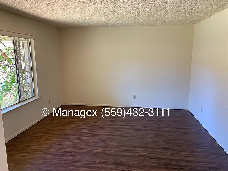 6448 N Colonial Ave #103 — Photo 3