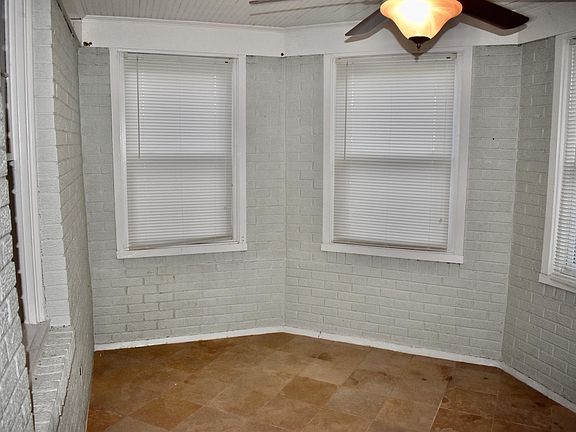 5th image of 4934 Walnut St N Unit 2-N