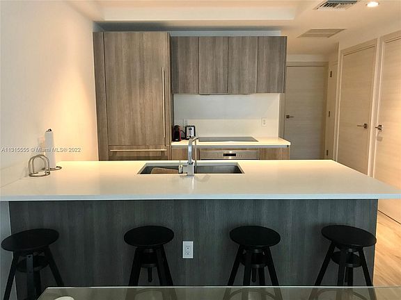 4th image of 801 S Miami Ave Unit 4206