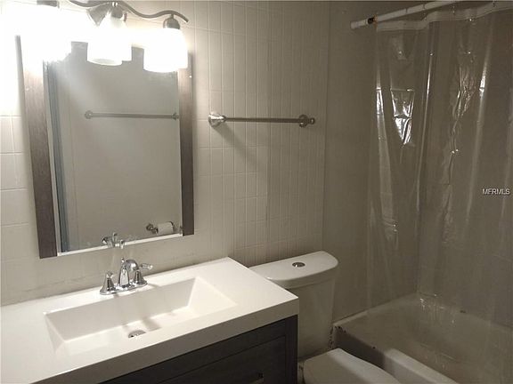 4th image of 3670 Sugarcreek Dr