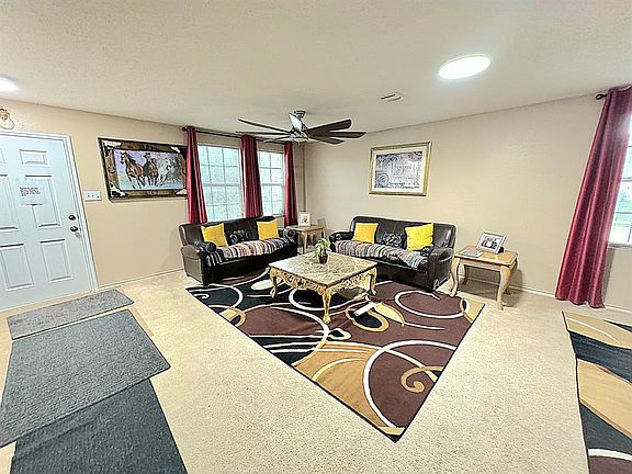 3rd image of 16513 Jasmine Springs Dr