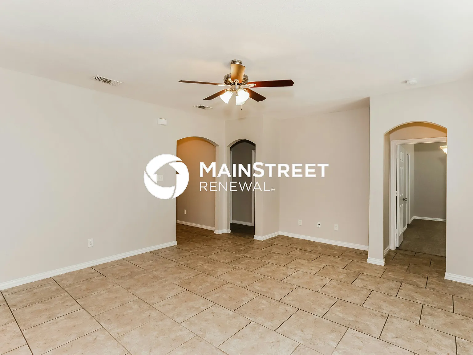 284 Edison Ln — Photo 2