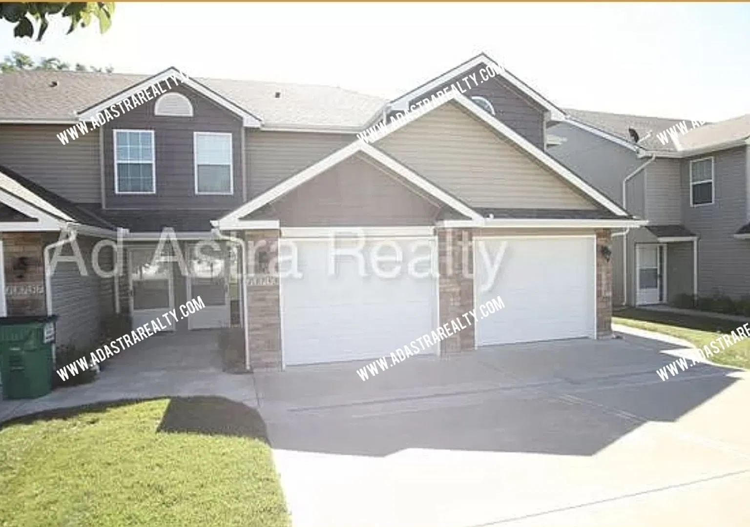 Beautiful Townhome in Platte City-Coming SOON!! — Photo 1