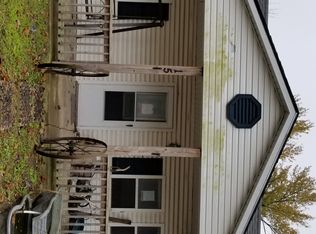 15 E 1st St, Adrian, MO 64720