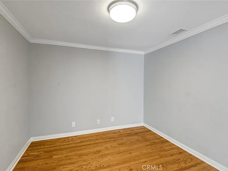 5251 W 124th St — Photo 21