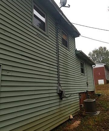 2nd image of 699 Winston Dr