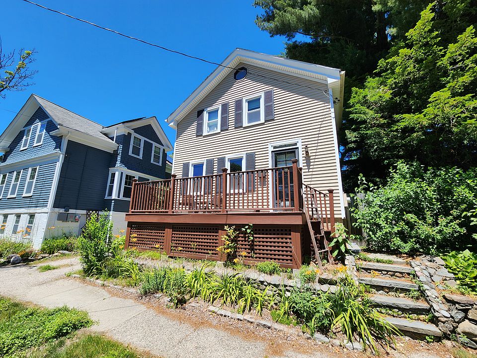 1st image of 20 Lincoln Ave