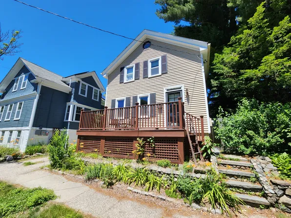 20 Lincoln Ave, Providence, RI 02906