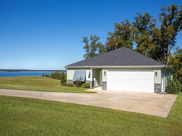 24 Point Dr, Georgetown, GA 39854