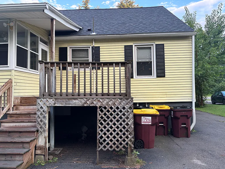 48 Schoolhouse Rd #1 — Photo 22