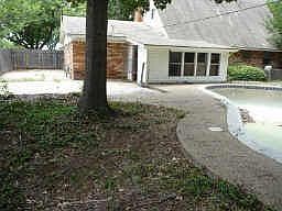 2nd image of 713 Chambers Creek Dr