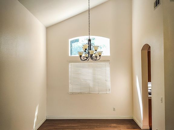 5th image of 33223 Avenida Bicicleta