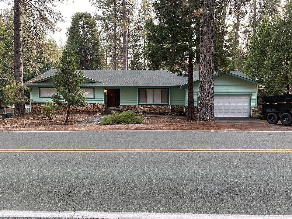1st image of 26480 Meadow Dr