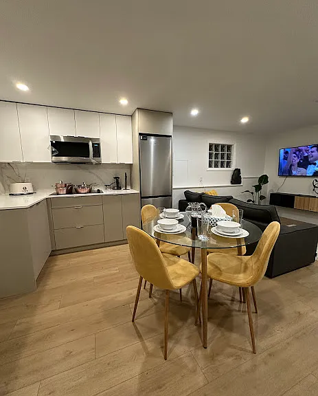 Burley Dr — Photo 14