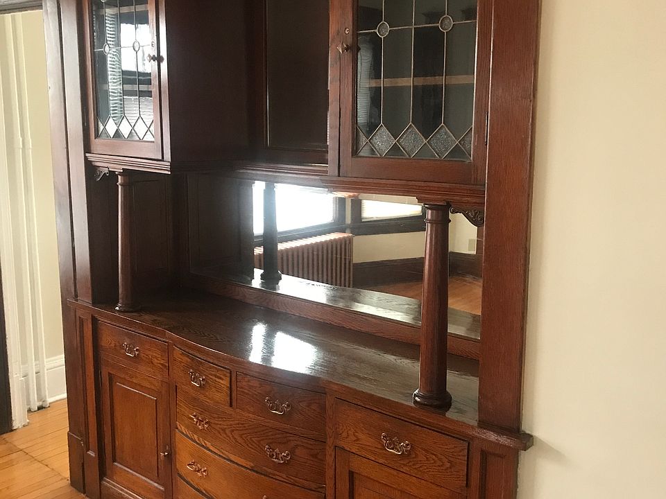 Built-in Buffet
