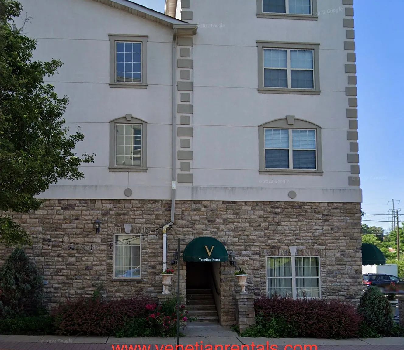 1 bed, 870 sqft, $1,700 — Photo 2