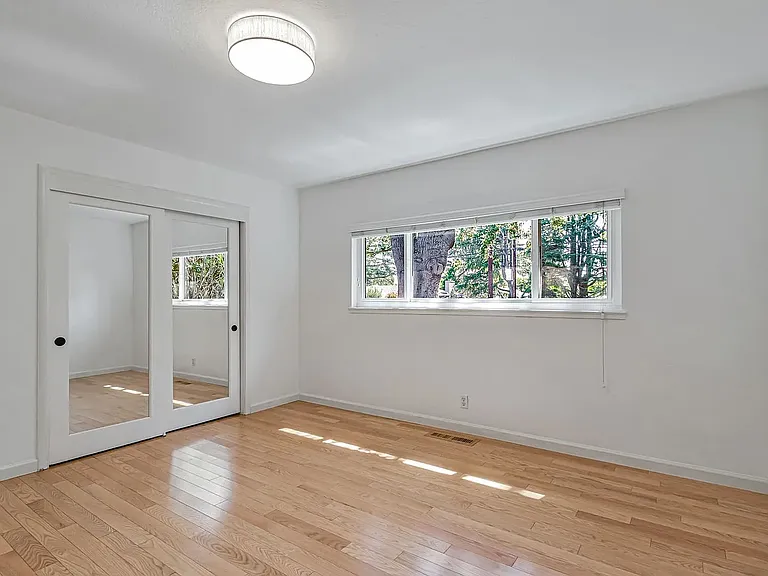 86 N Springer Rd — Photo 13