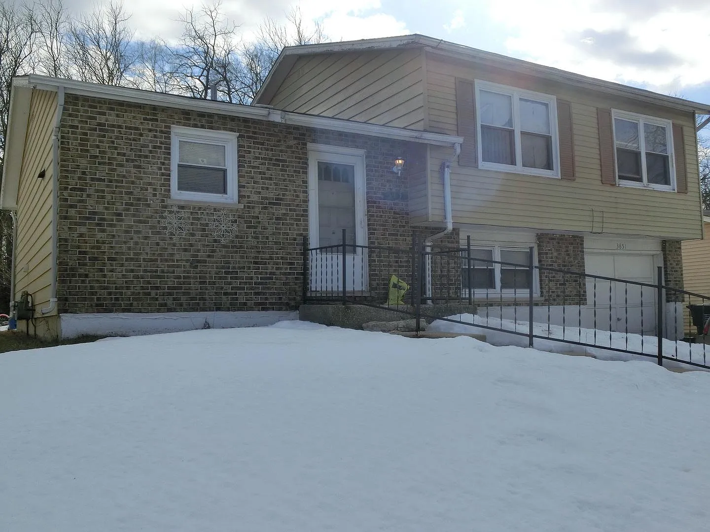 3851 178th Pl photo 1
