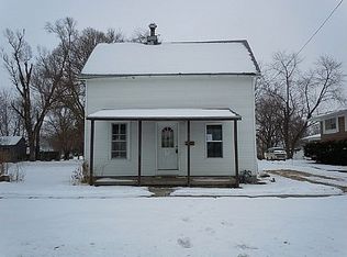 343 Indiana Ave, Galesburg, IL 61401