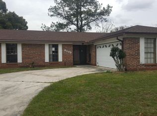 8209 Wormwood Rd, Jacksonville, FL 32210