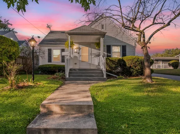 1758 E Clinton St, Frankfort, IN 46041