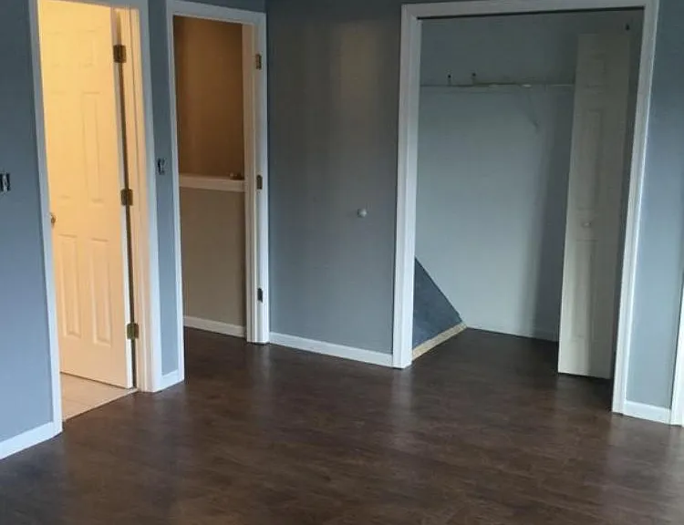 18 Briarwood Way #18 — Photo 4