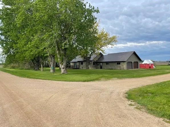 1782 Vine Ave, Ocheyedan, IA 51354