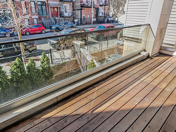4th image of 1219 N Cleaver St #1