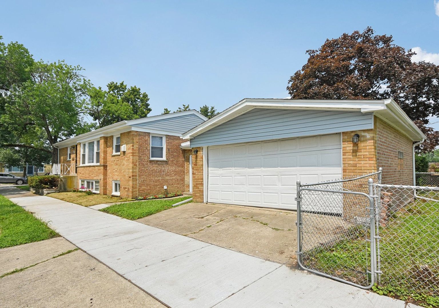 9157 S Union Ave, Chicago, IL 60620 | Zillow