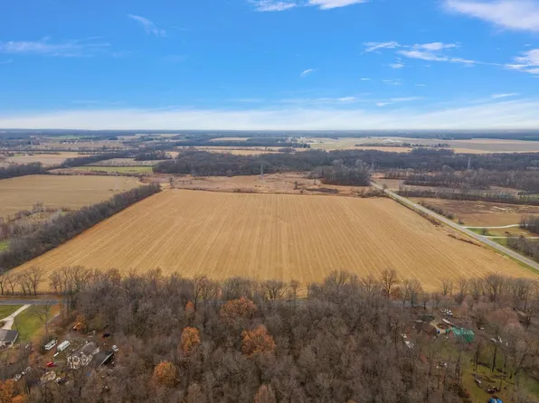 2001 W 400 S, La Porte, IN 46350