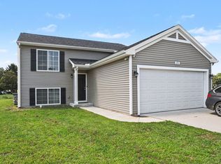 450 Orchard St, Constantine, MI 49042