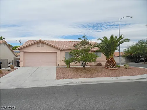 701 Gullwing Ln Photo 1